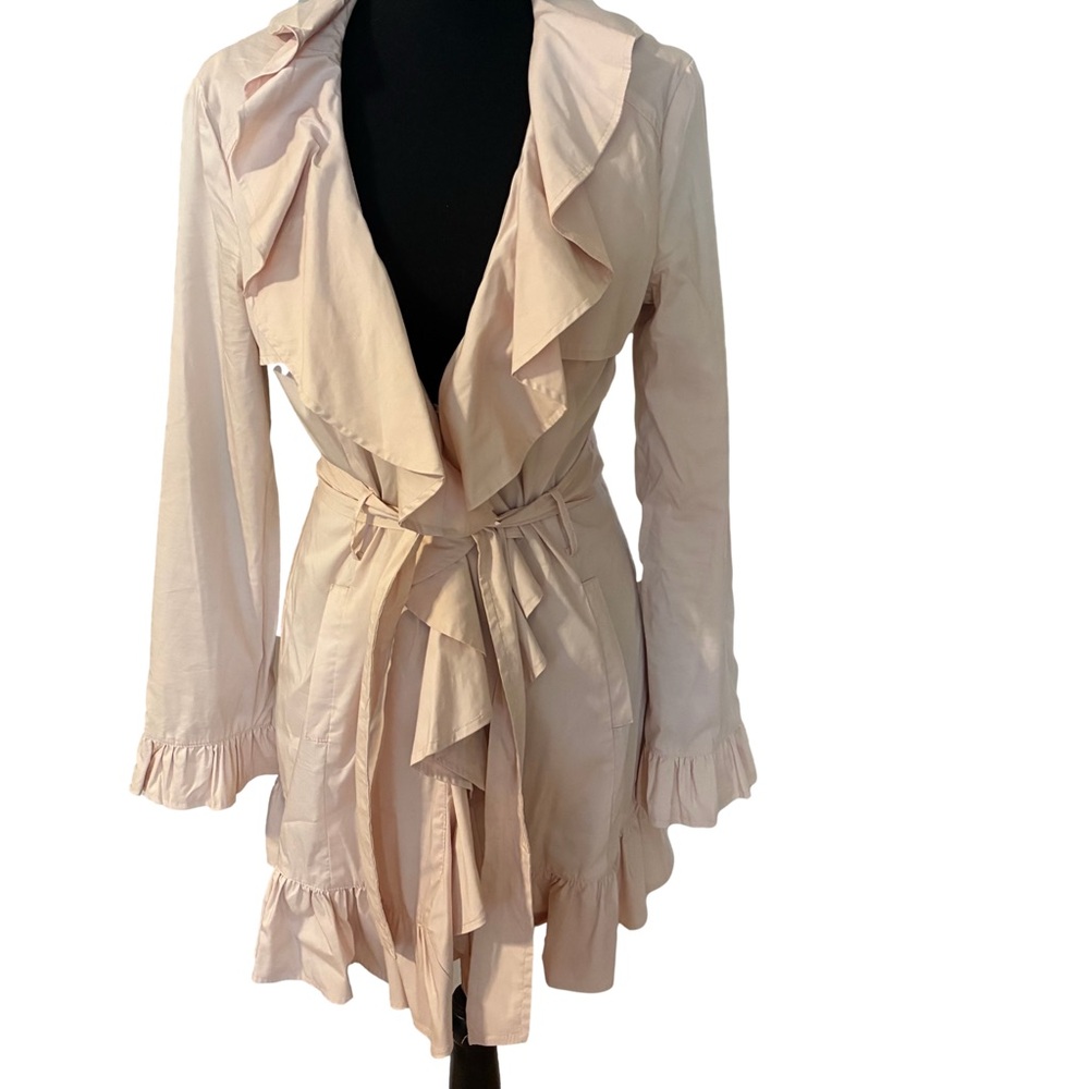 Bebe Vintage Jacket XS Ruffled Nude Pink Hook Front
